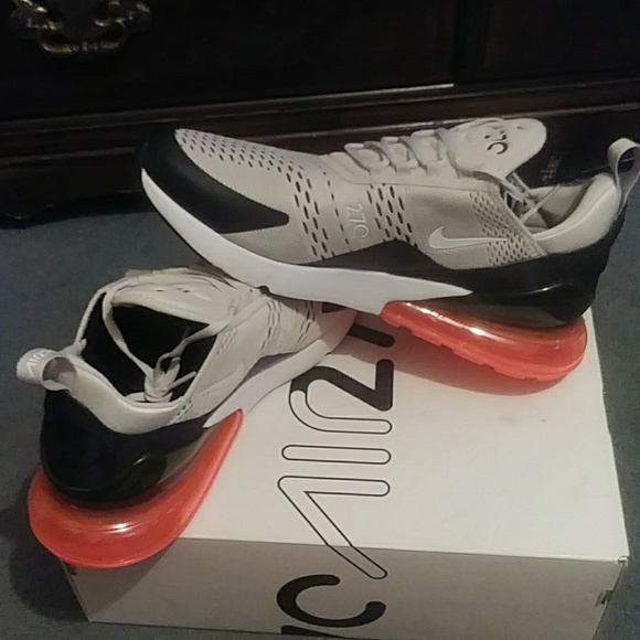 Nike Air Max 270 light bone punch size 12 us mens - Picture 5 of 6